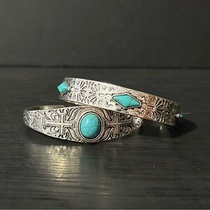 Costume Jewelry Bracelet Set, Faux Turquoise, Silver Tone, Bendable